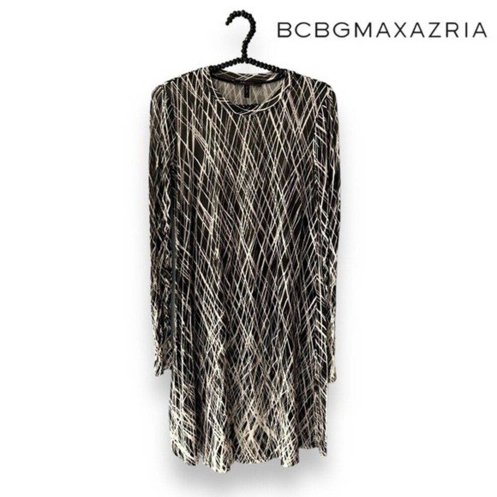 BCBGMAXAZRIA Geometric T-Shirt Dress Long Sleeve Black White XS Casual Cool